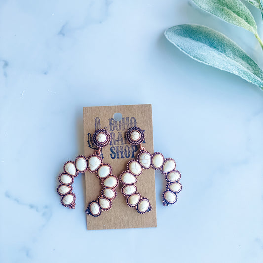 Blossom Stone Stud Earrings White