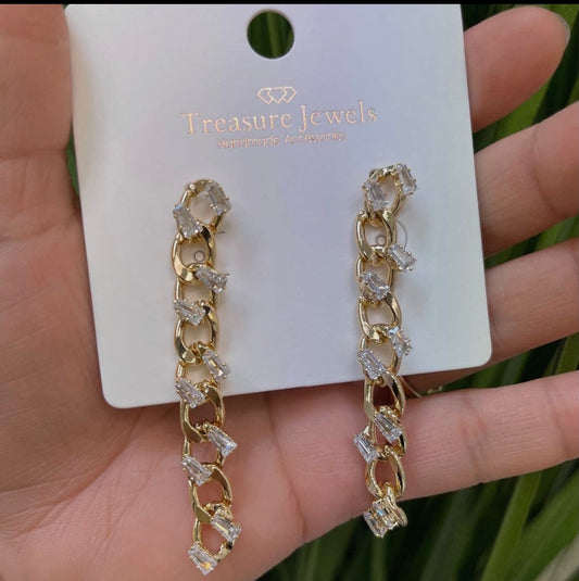 Dangling Crystal Chain Earrings